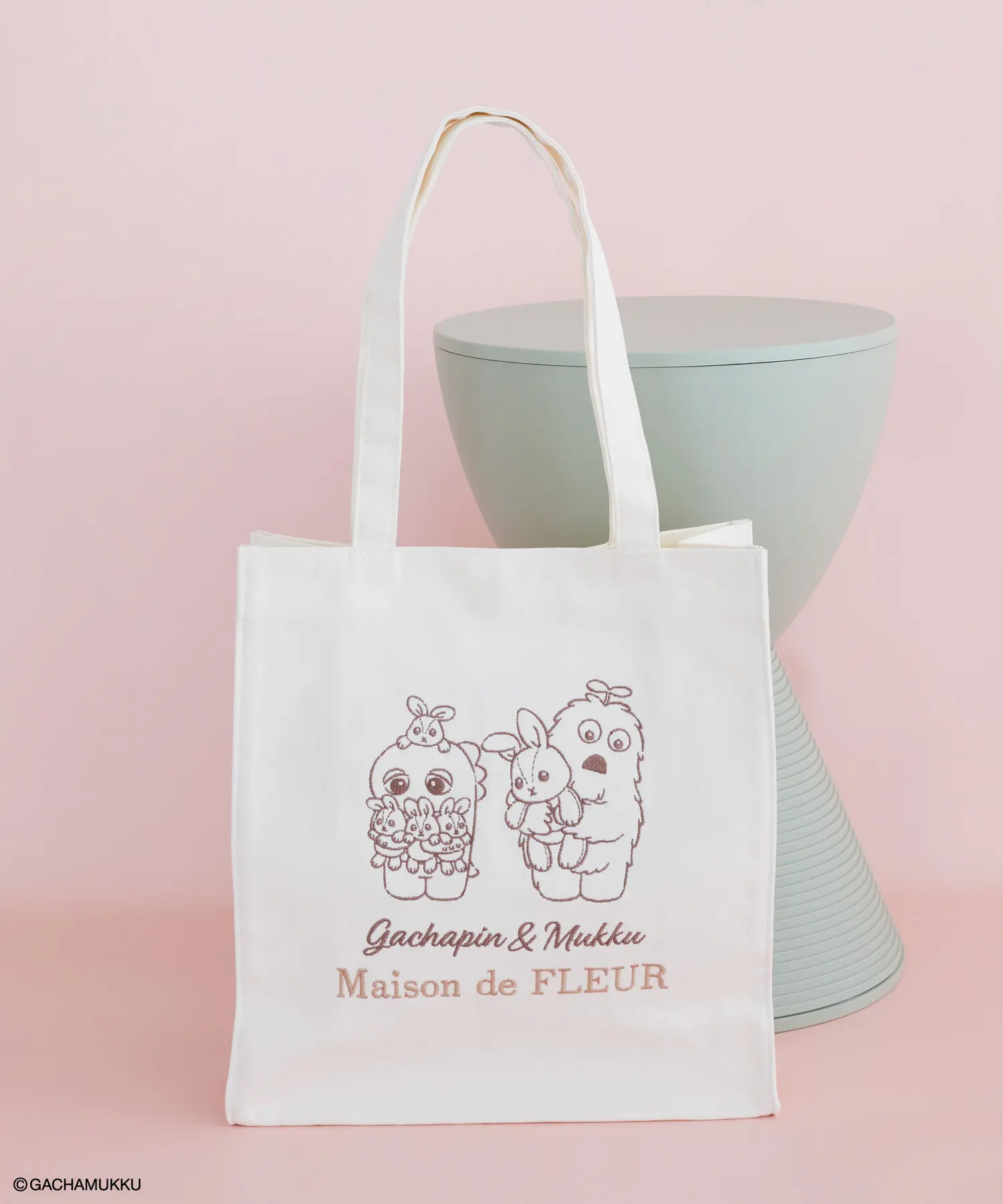 ガチャピンとムック スクエアトートバッグ（アイボリー）